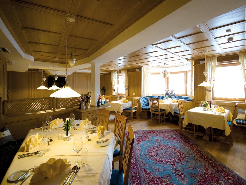 Hotel Amadeus Micheluzzi 세르파우스 외부 사진